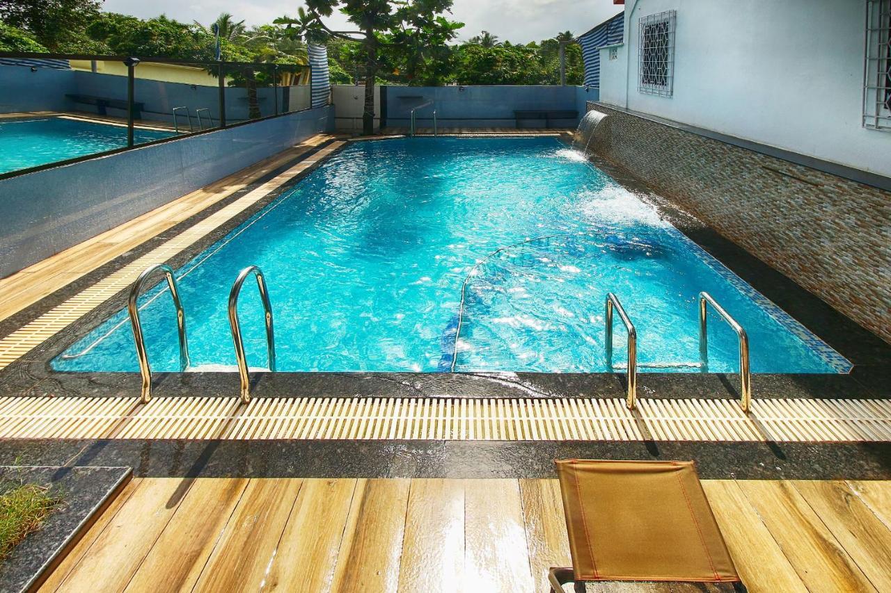 Hotel 7 Seas Вагатор Экстерьер фото